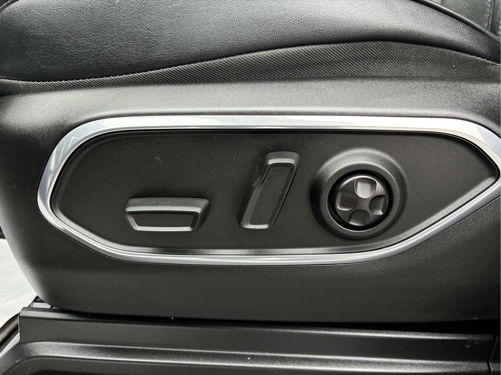 2024 Jeep Wagoneer Series II Carbide
