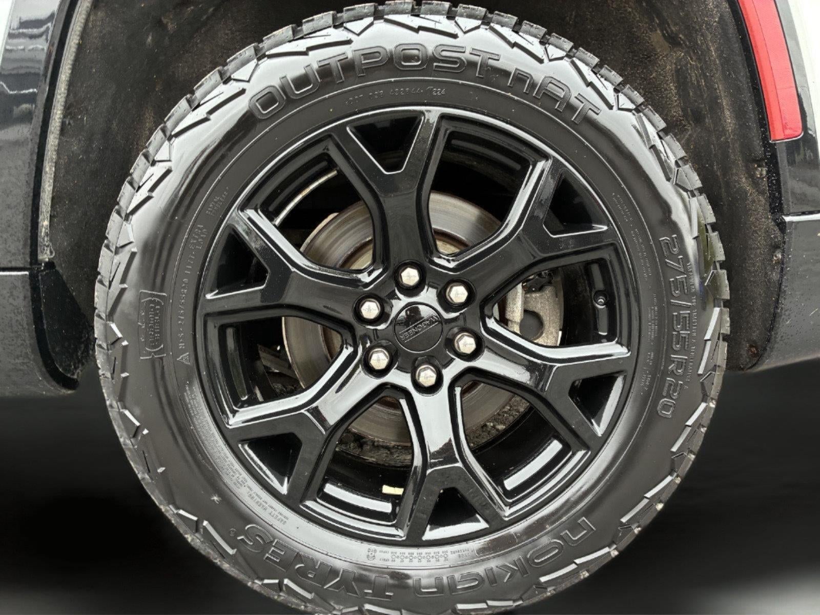 2024 Jeep Wagoneer Series II Carbide