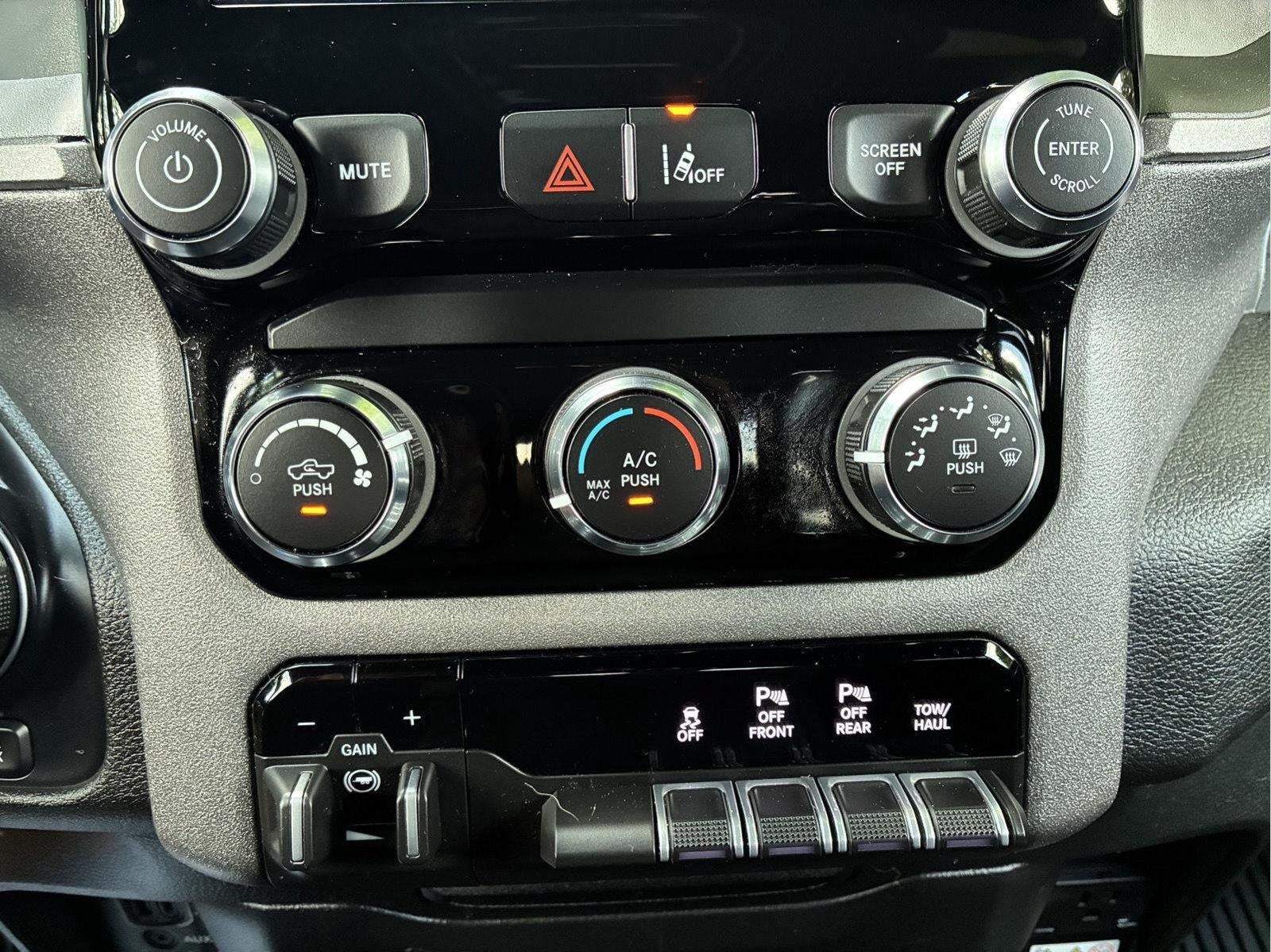 2025 RAM 1500 Warlock