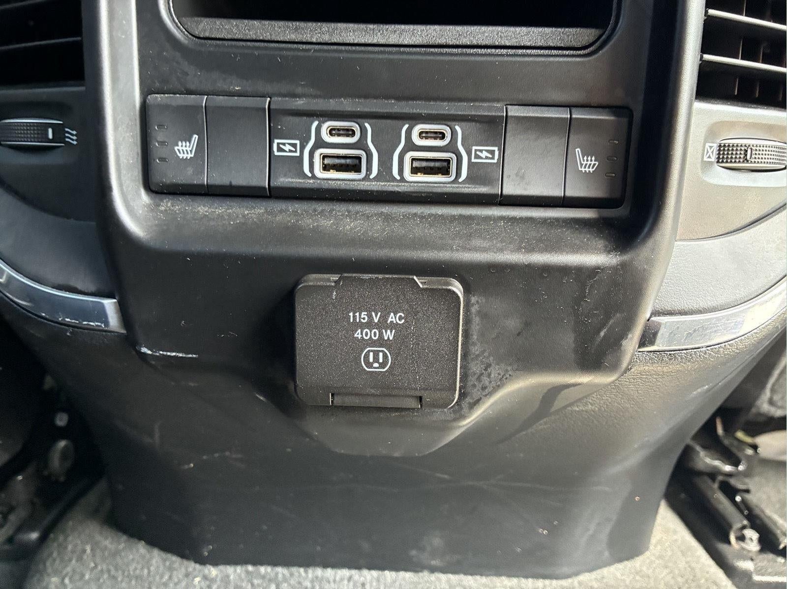 2024 RAM 1500 Laramie