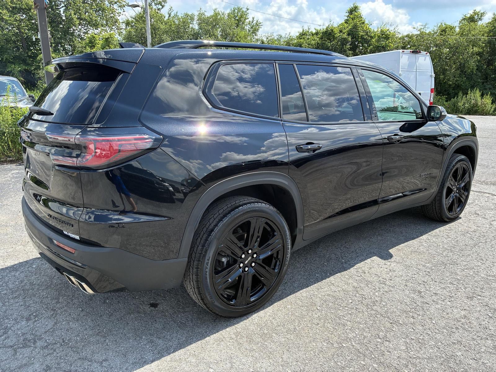 2025 GMC Acadia AWD Elevation