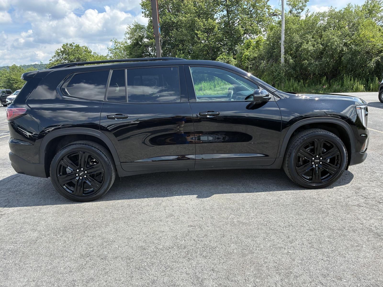 2025 GMC Acadia AWD Elevation