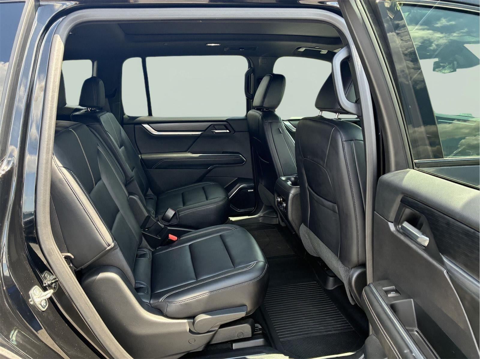 2025 GMC Acadia AWD Elevation
