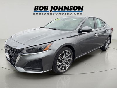 2024 Nissan Altima Platinum