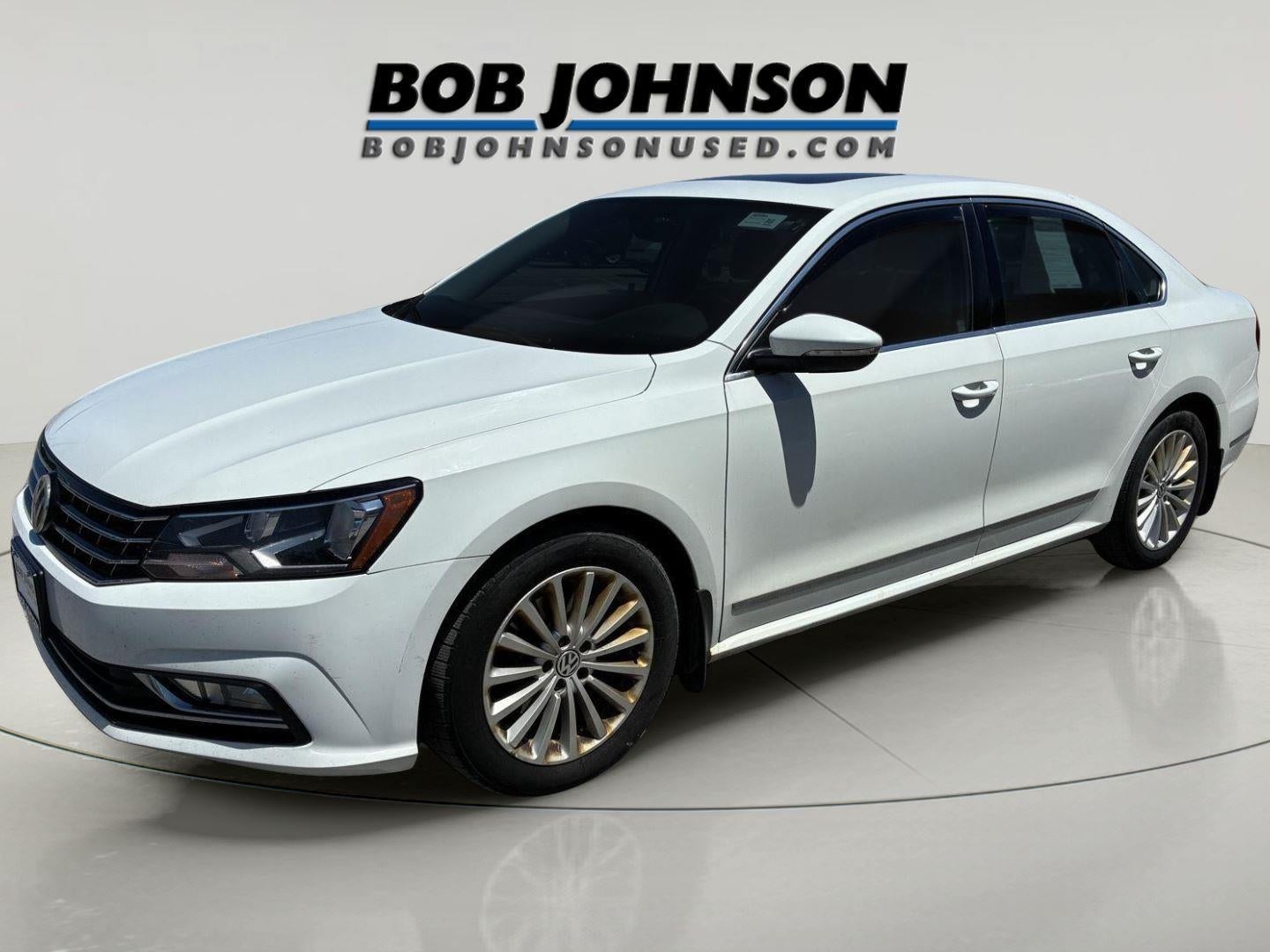 2016 Volkswagen Passat 1.8T SE w/Technology