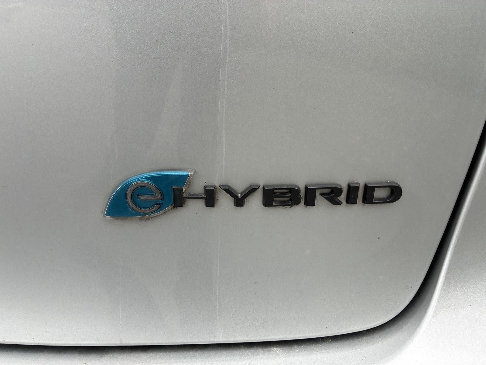 2022 Chrysler Pacifica Hybrid Touring L