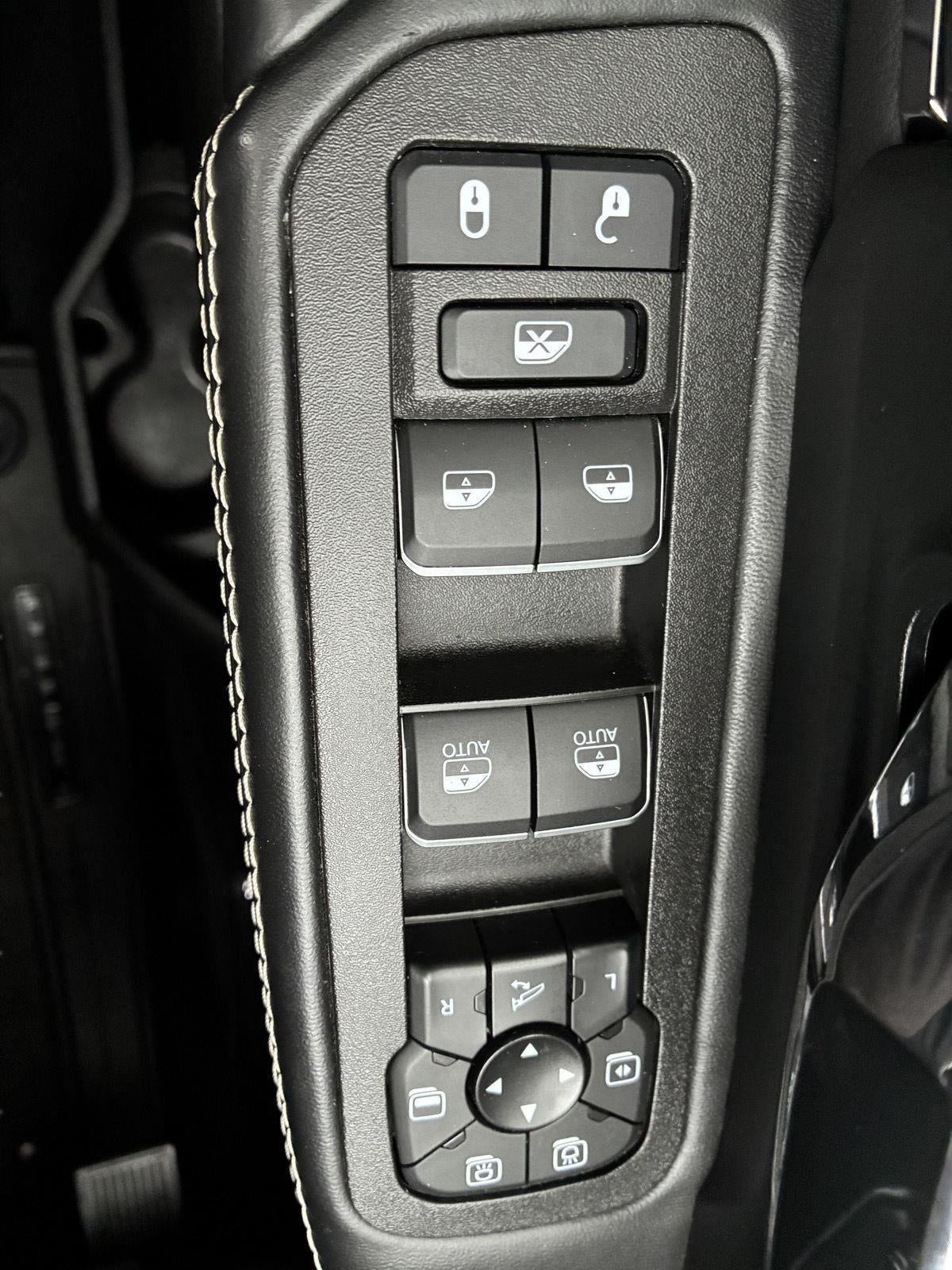 2025 RAM 2500 Limited