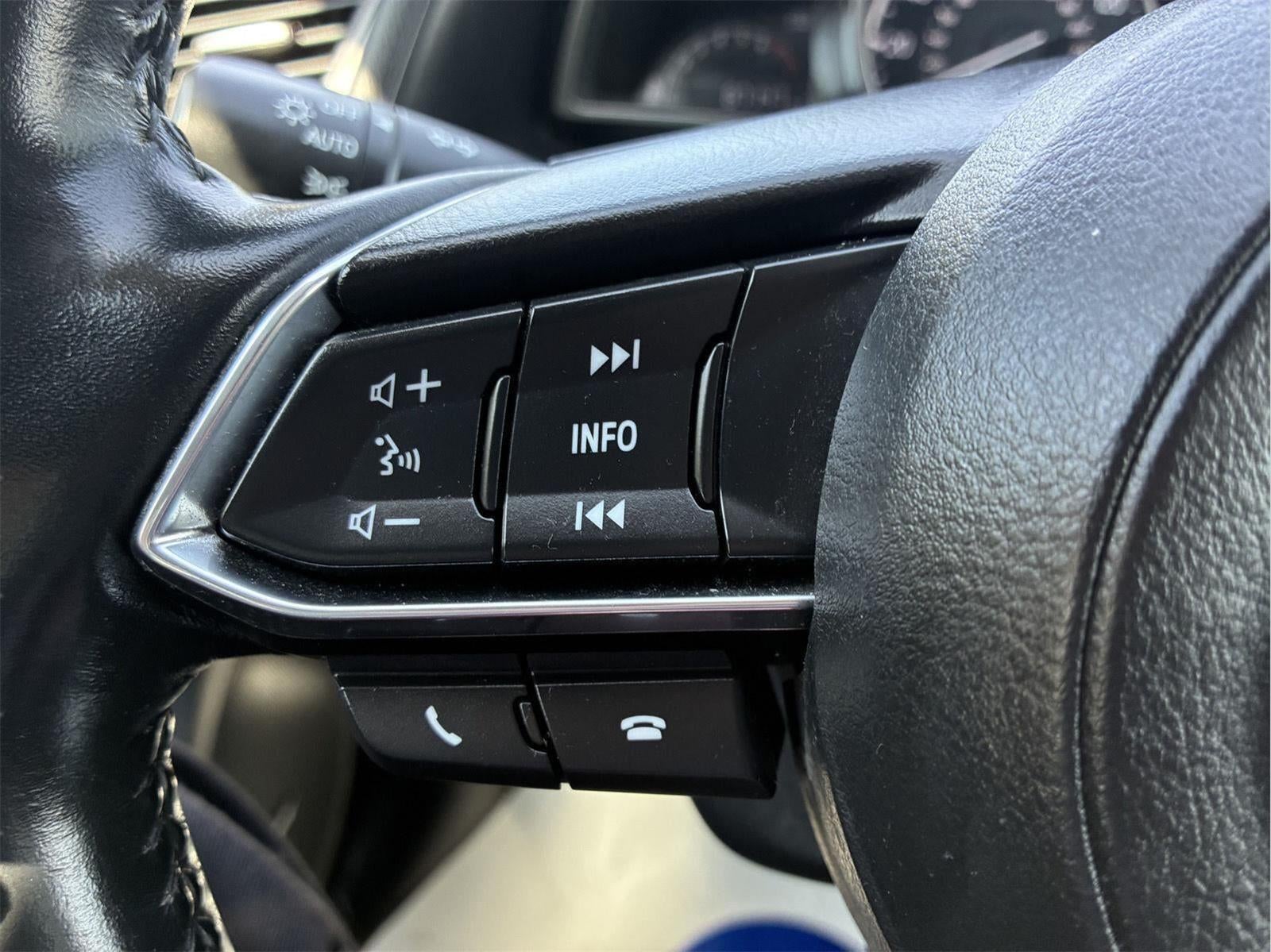 2018 Mazda Mazda3 5-Door Touring