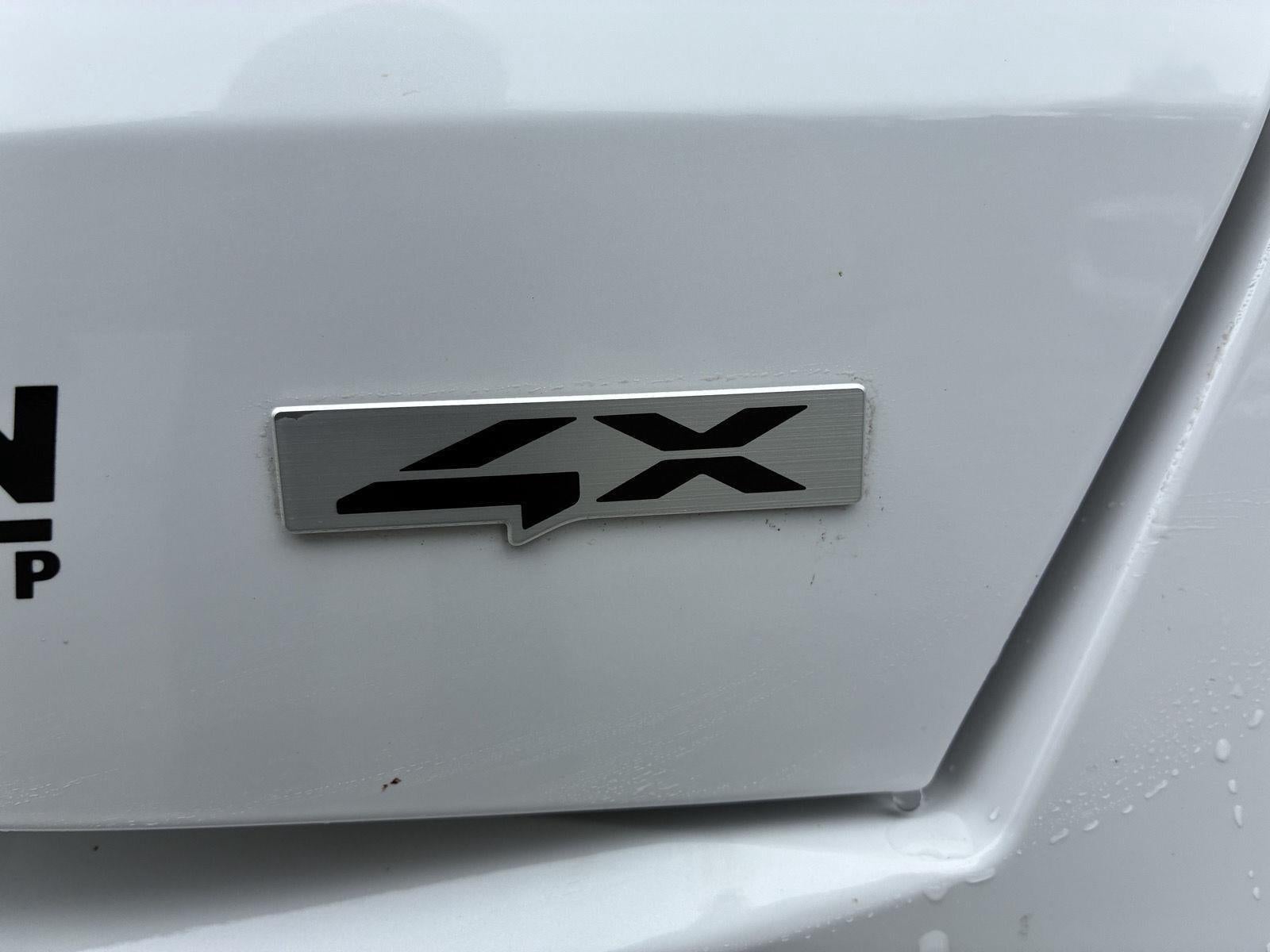 2025 Kia Sorento X-Line EX