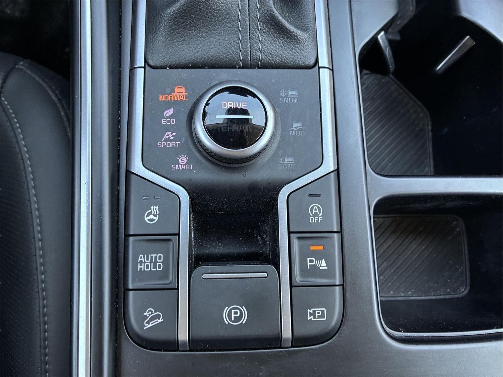 2025 Kia Sorento X-Line EX