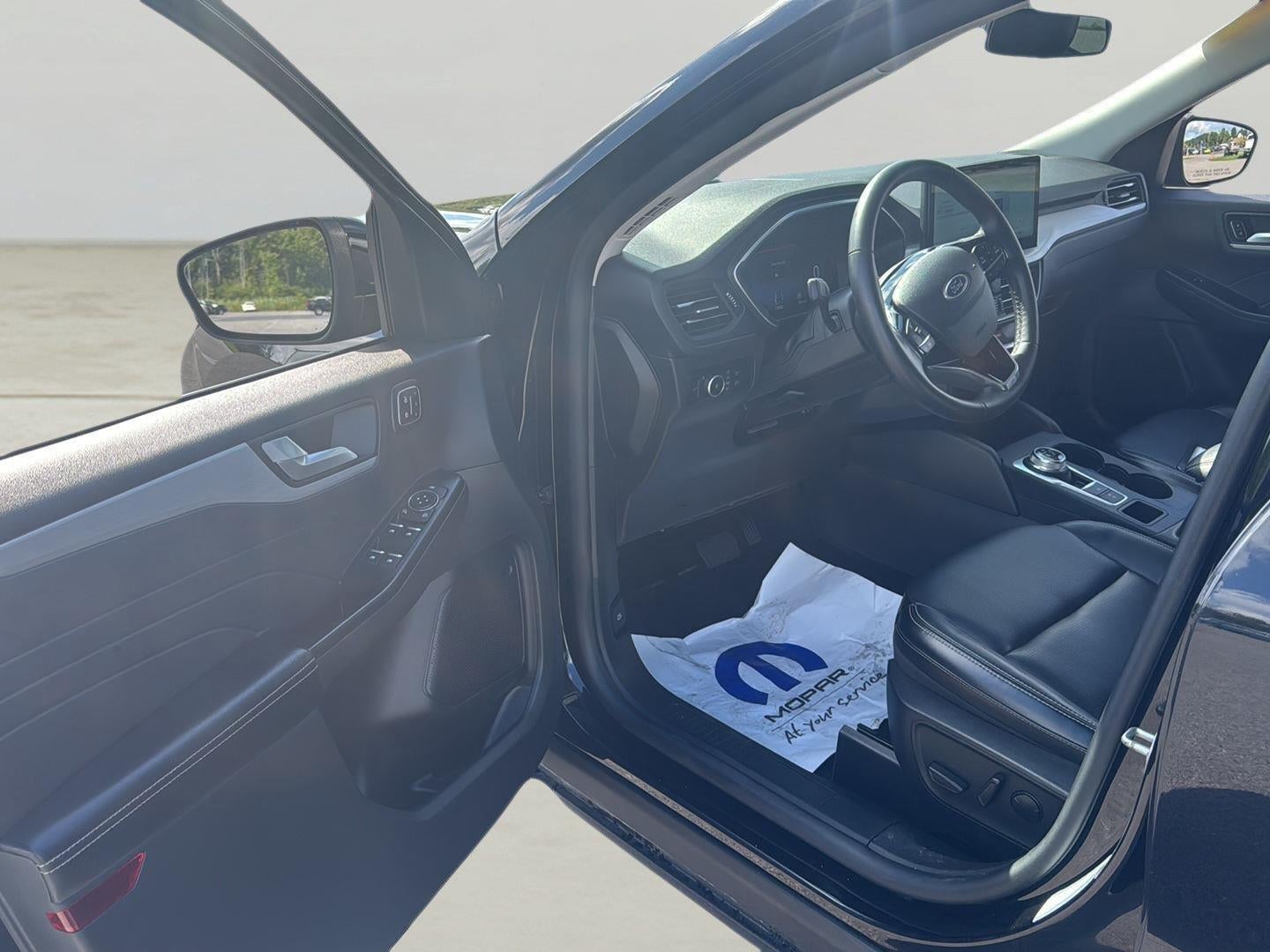 2025 Ford Escape Platinum