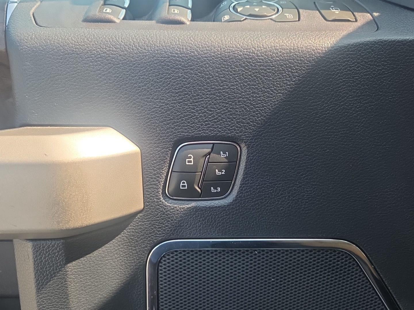 2022 Ford Super Duty F-250 Lariat