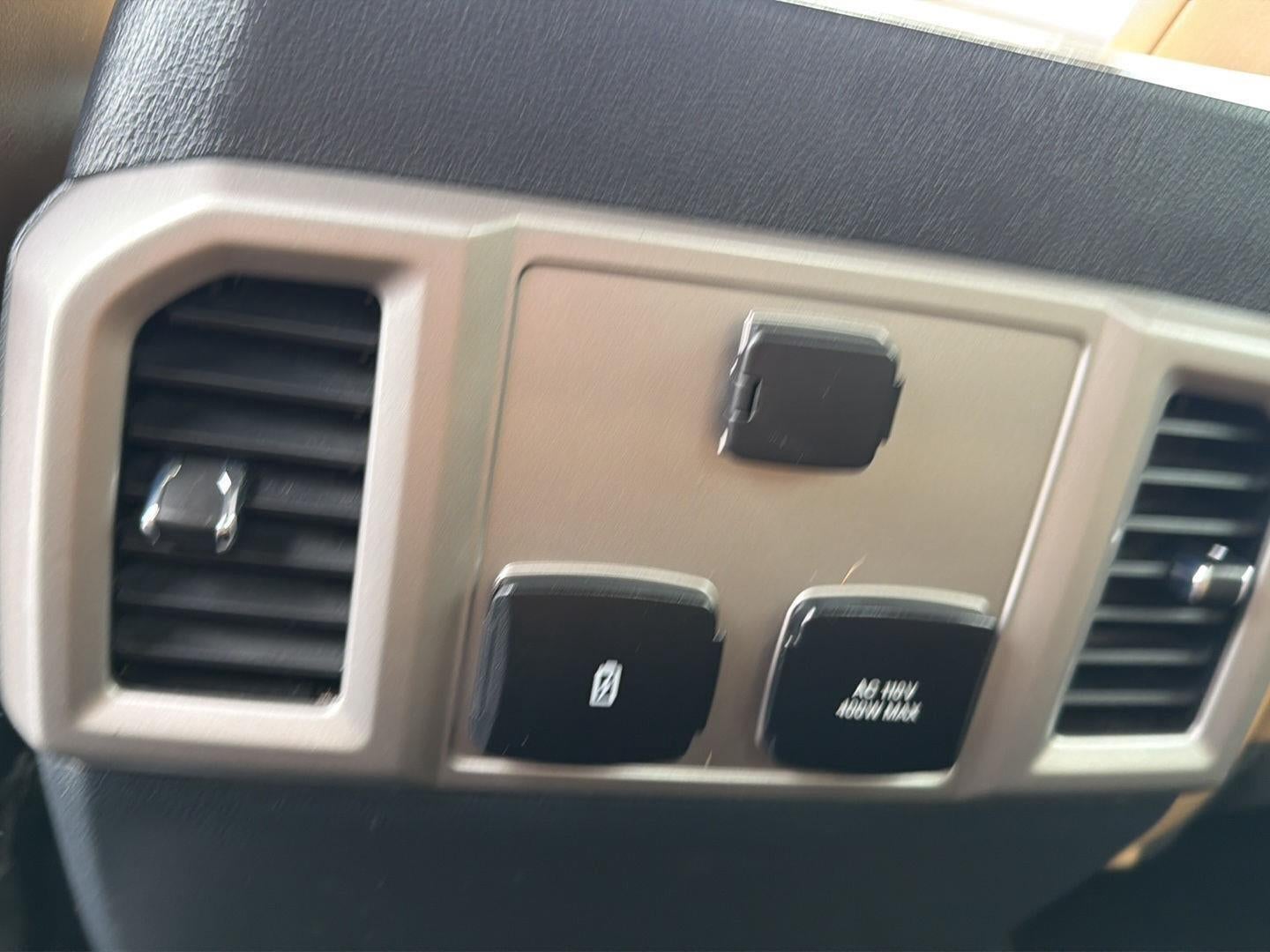 2022 Ford Super Duty F-250 Lariat