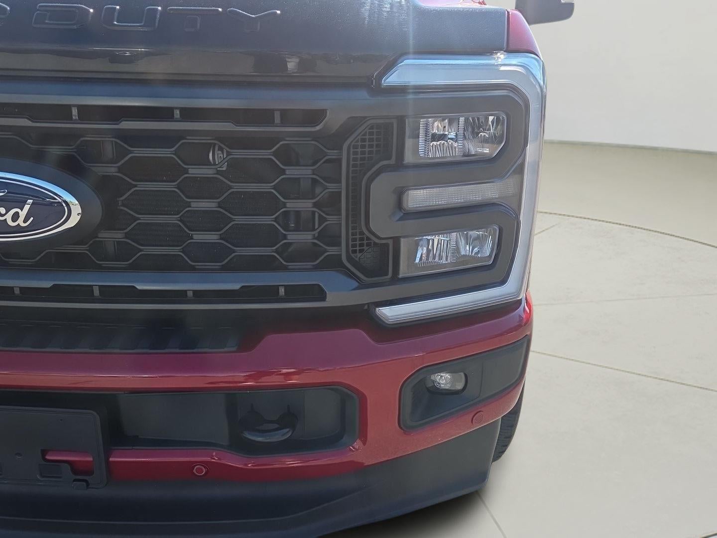 2023 Ford Super Duty F-350 SRW XL 4WD Crew Cab 6.75' Box