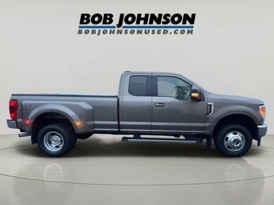 2022 Ford Super Duty F-350 Drw Lariat