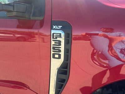 2023 Ford Super Duty F-350 XLT