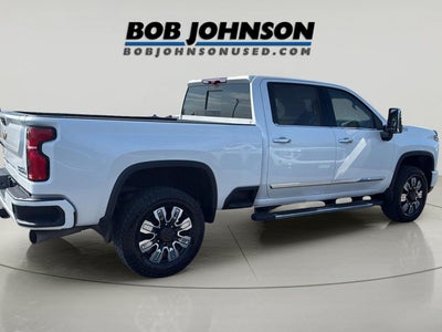 2025 Chevrolet Silverado 3500Hd High Country w/ Vblade plow