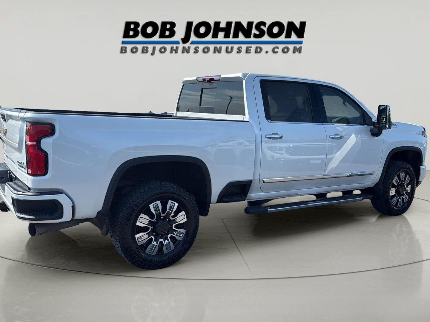 2025 Chevrolet Silverado 3500Hd High Country w/ Vblade plow