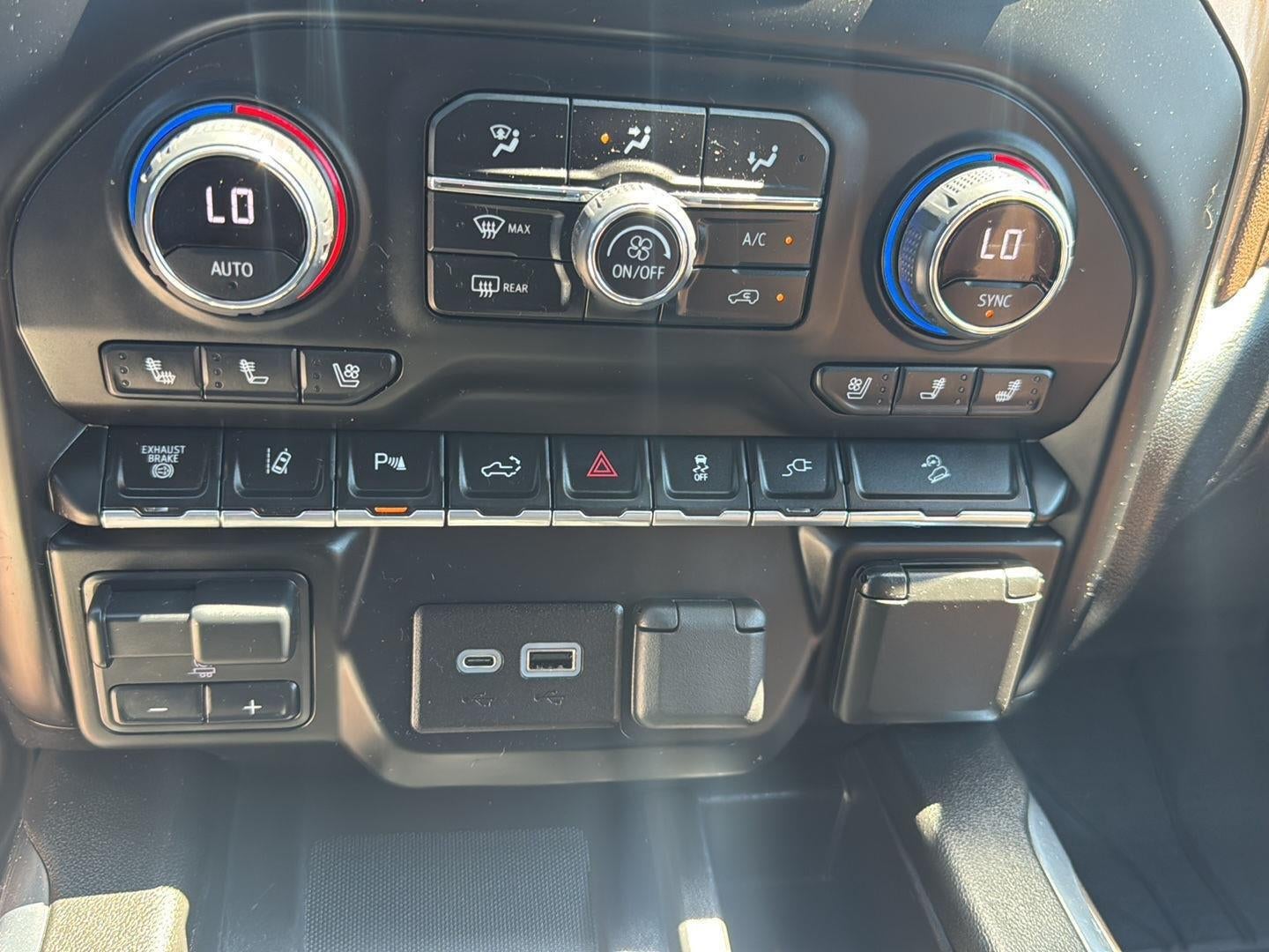 2022 Chevrolet Silverado 3500Hd High Country