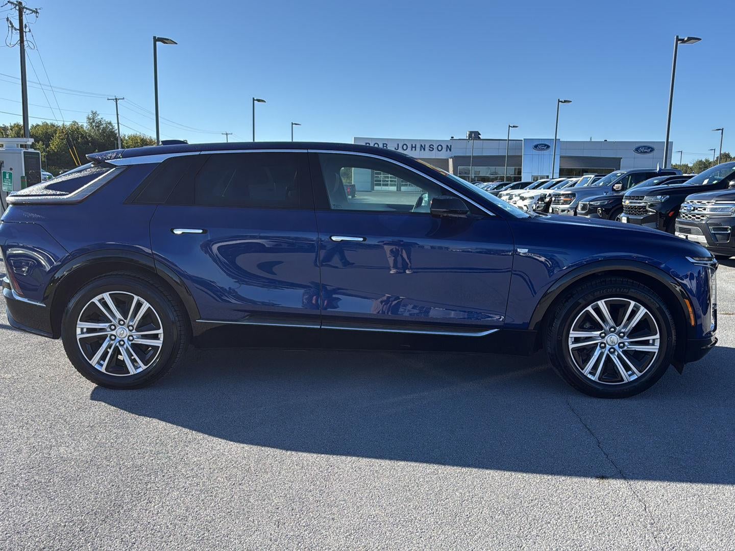 2024 Cadillac Lyriq Tech
