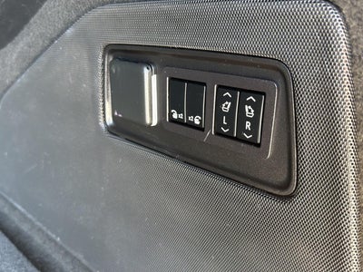 2023 Cadillac Escalade Esv 4WD Premium Luxury