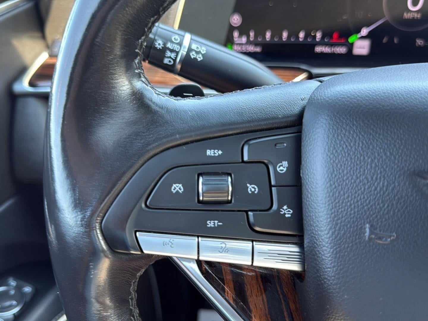 2023 Cadillac Escalade Esv 4WD Premium Luxury