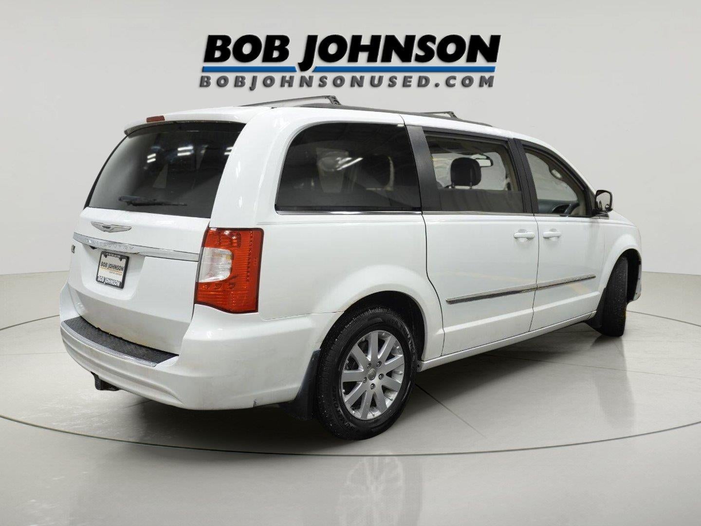 2016 Chrysler Town & Country Touring