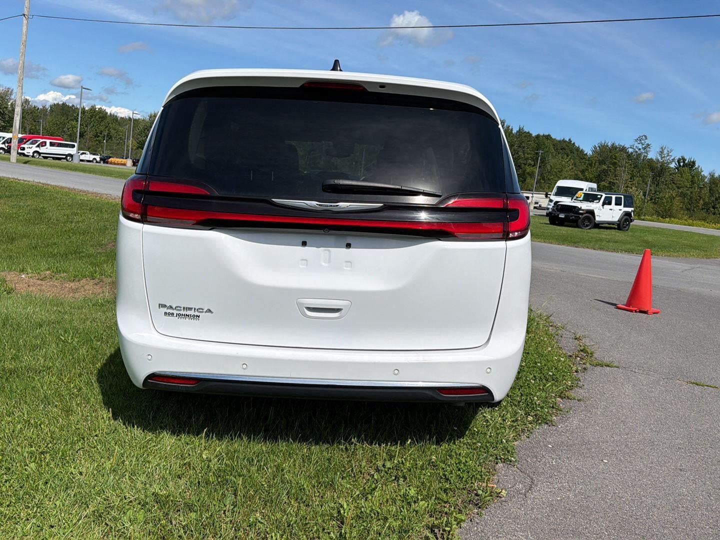 2024 Chrysler Pacifica Touring L