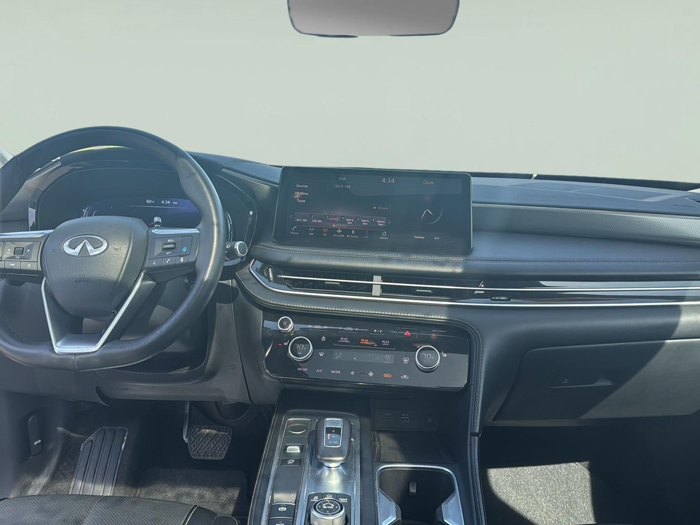 2024 INFINITI QX60 LUXE