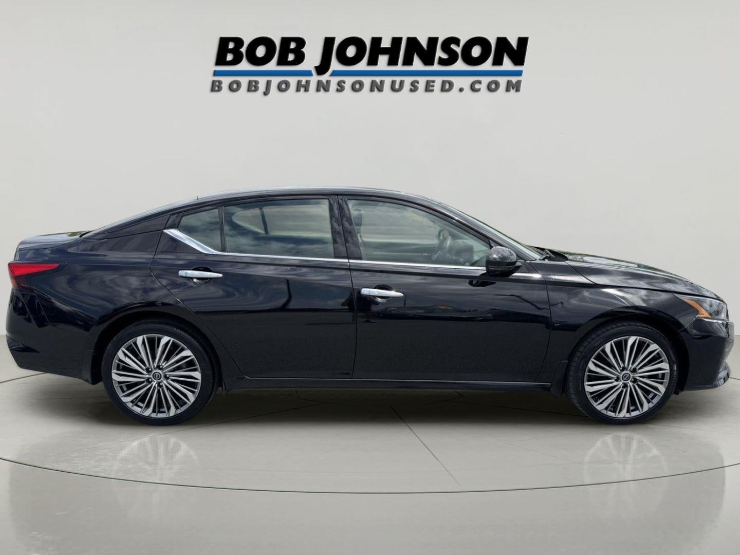 2024 Nissan Altima Platinum