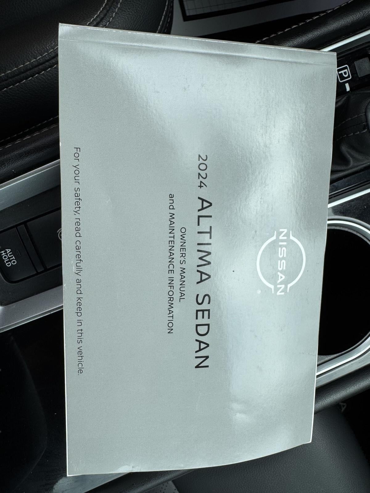 2024 Nissan Altima Platinum