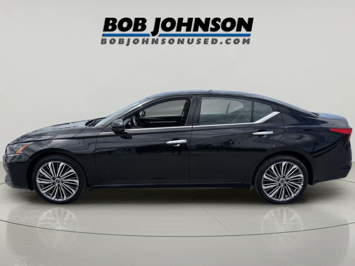 2024 Nissan Altima Platinum