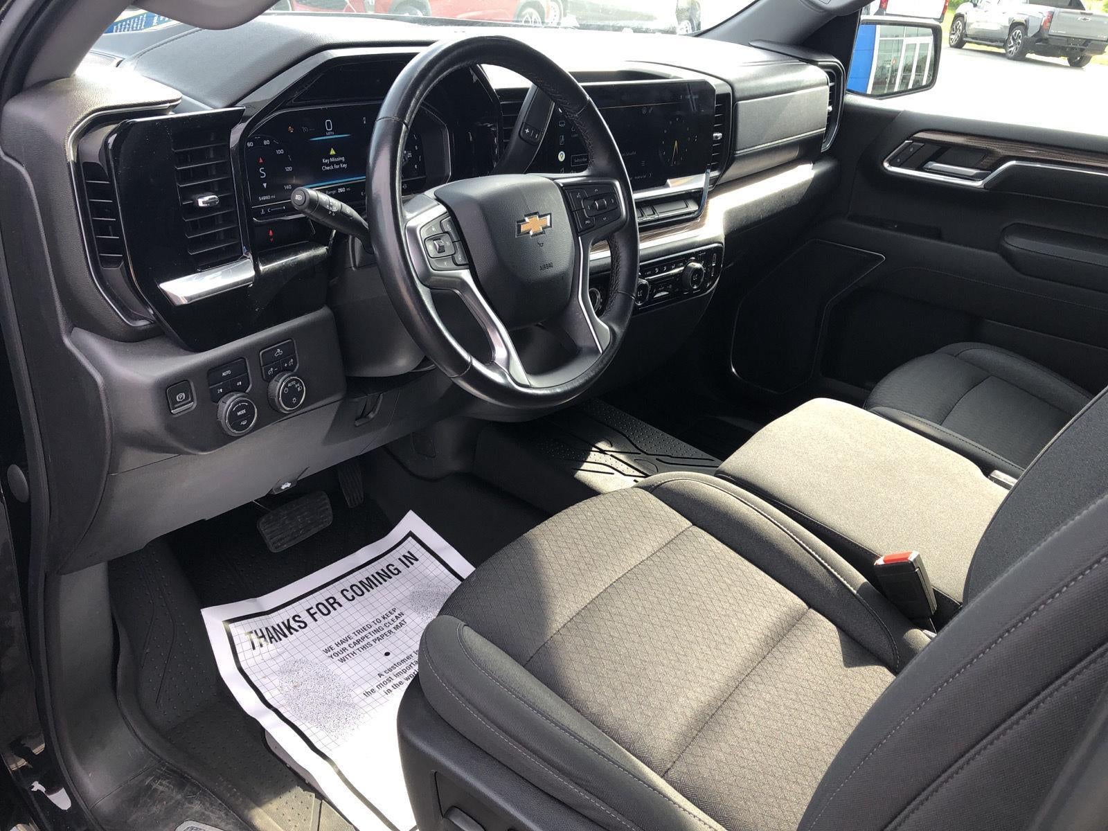 2022 Chevrolet Silverado 1500 LT (2FL)