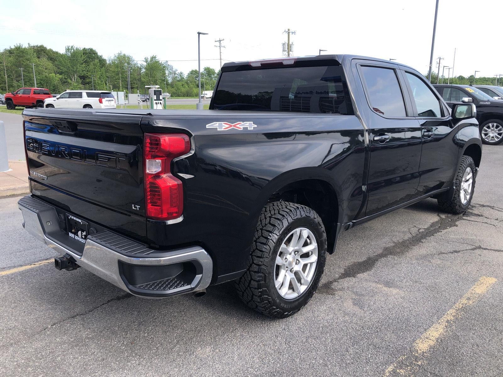 2022 Chevrolet Silverado 1500 LT (2FL)