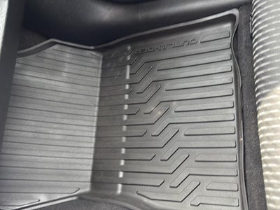 2024 Mitsubishi Outlander ES 2.5 S-AWC