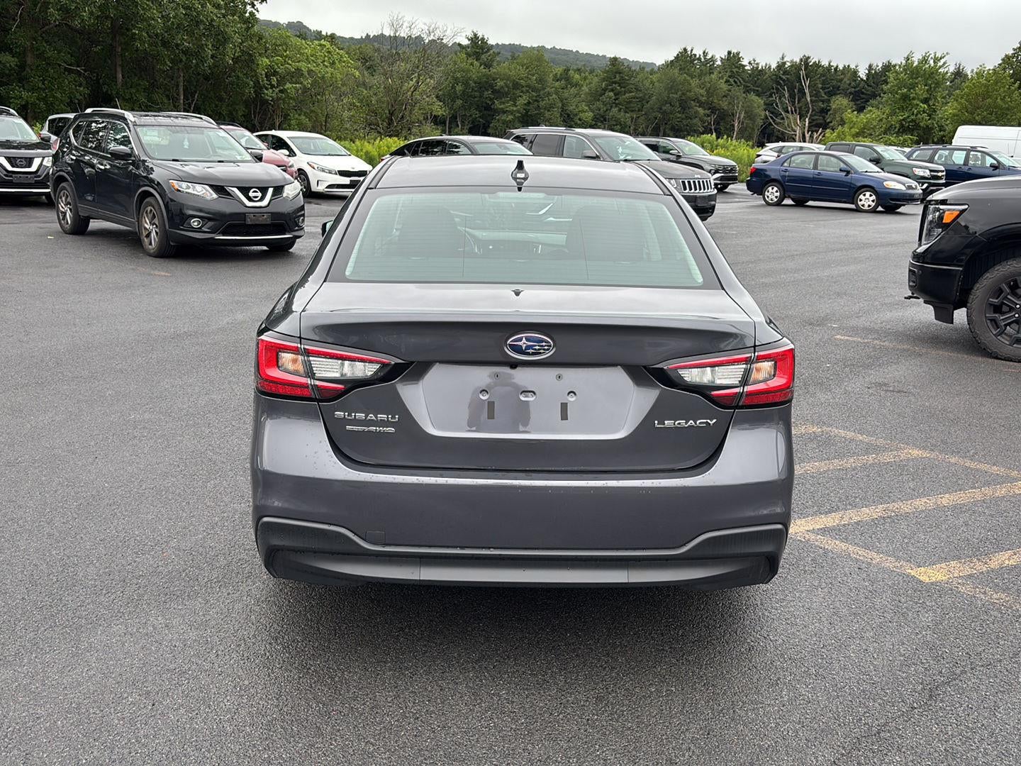 2025 Subaru LEGACY Premium
