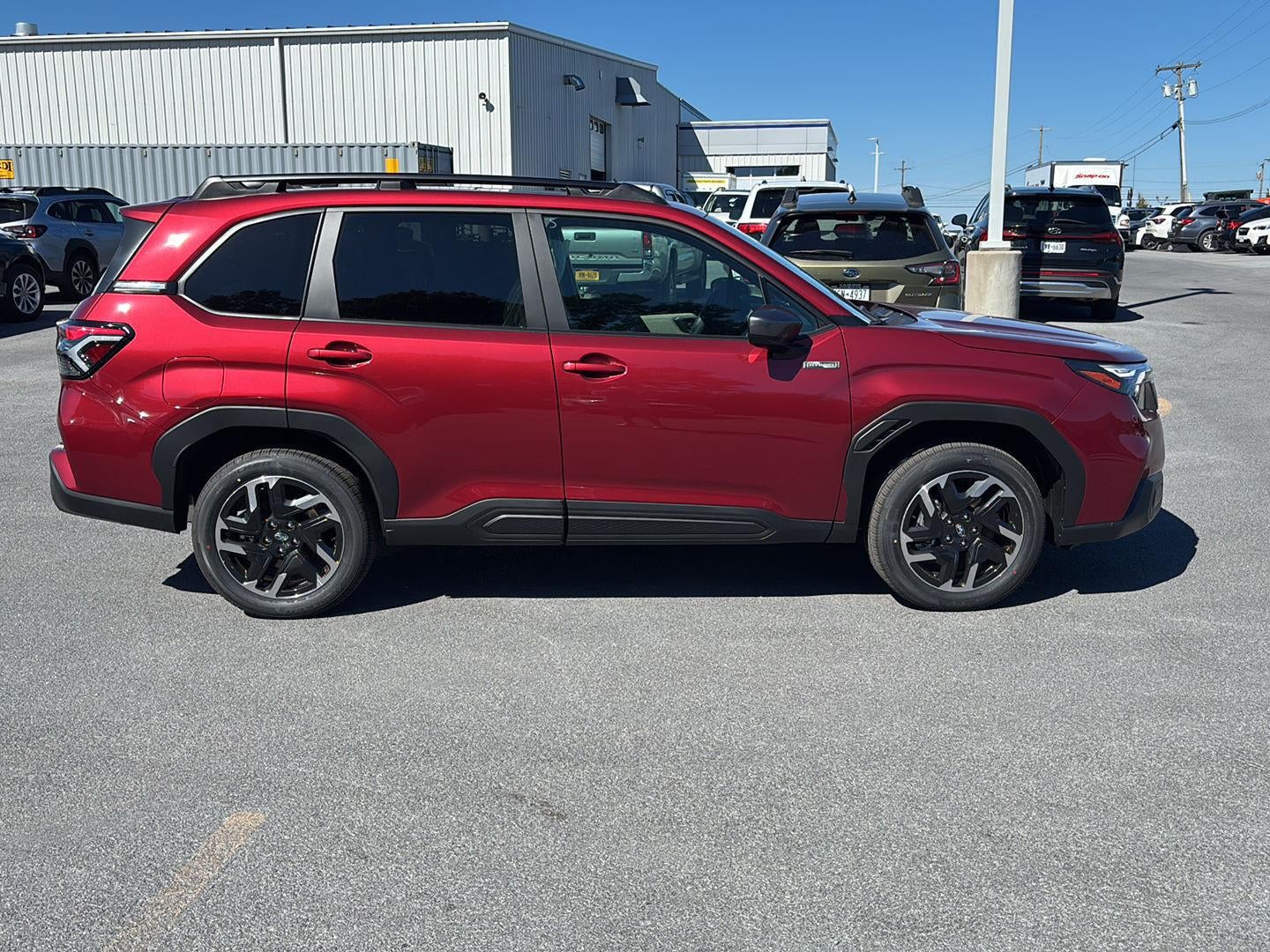 2026 Subaru FORESTER Premium Hybrid