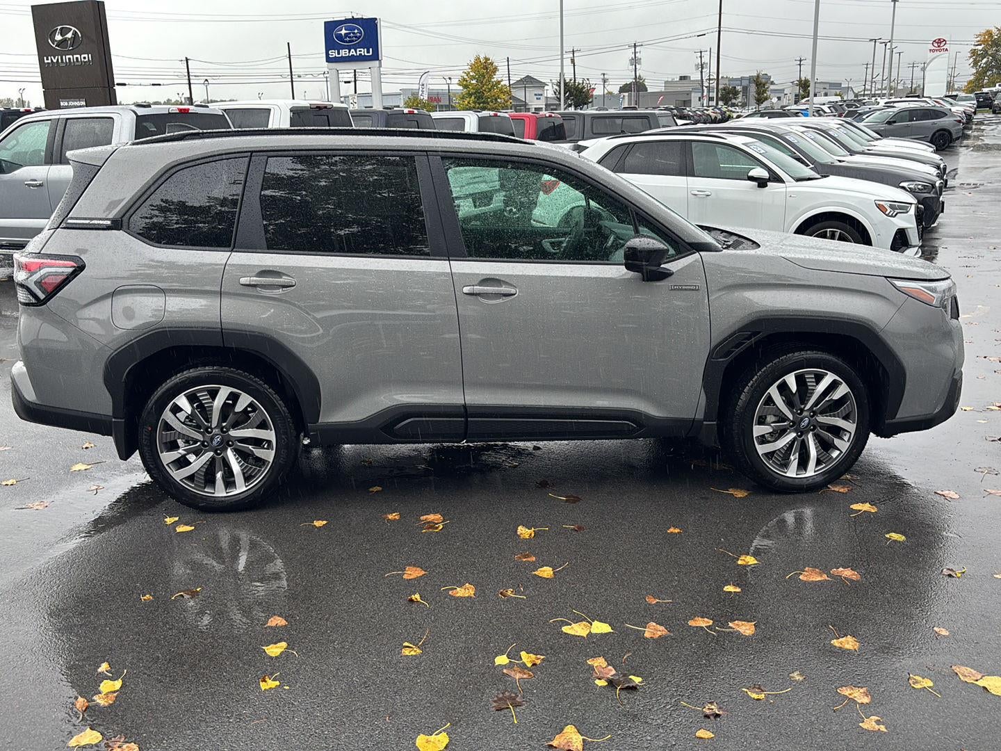 2026 Subaru FORESTER Touring Hybrid