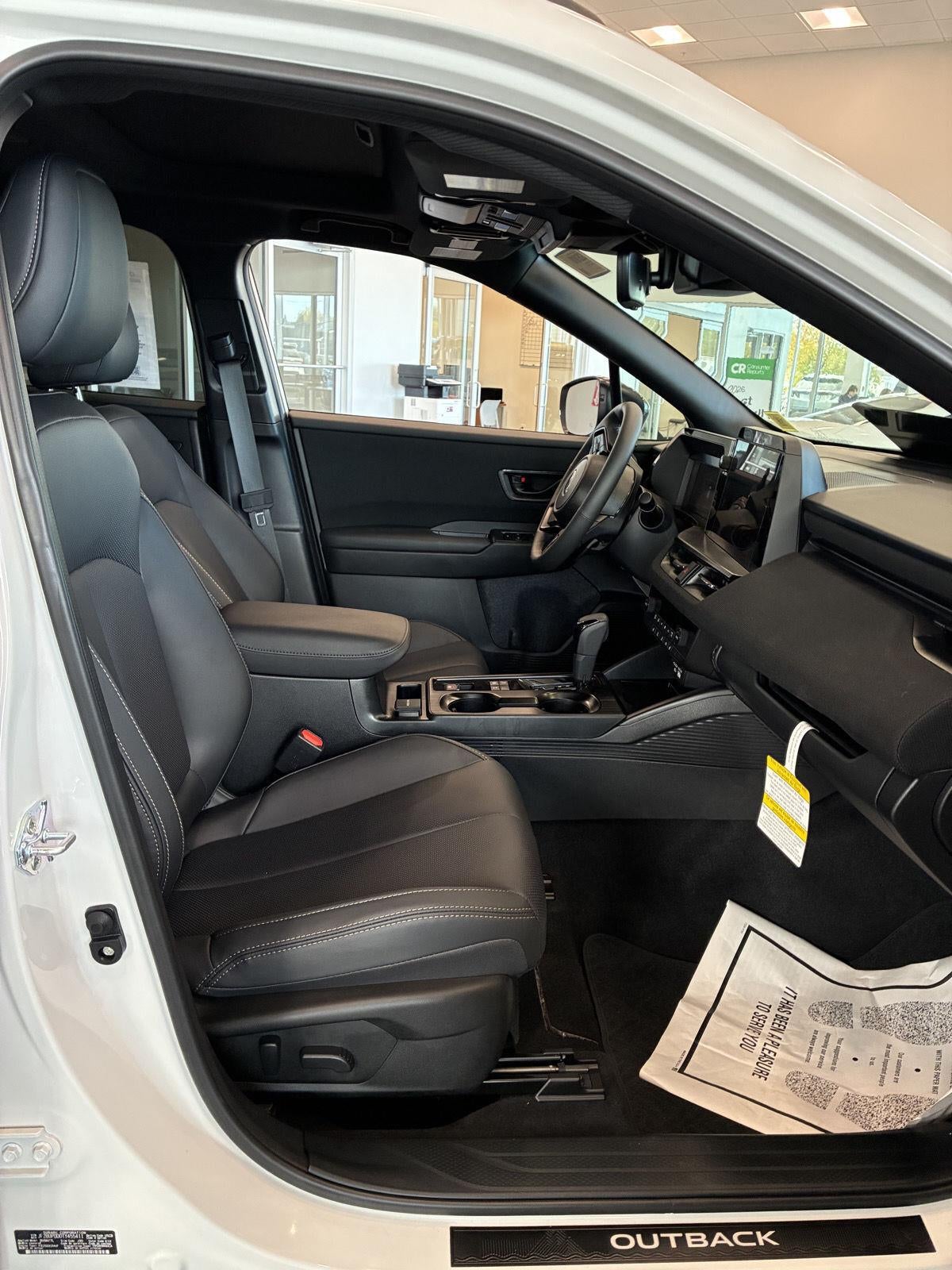 2026 Subaru Outback Limited - Photo 13