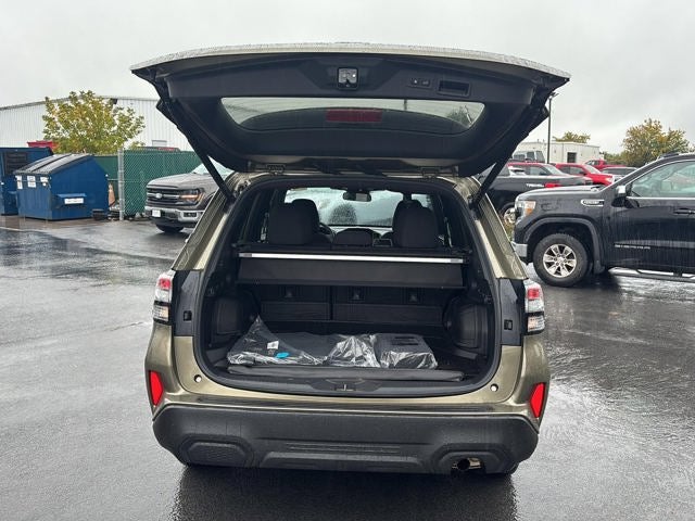 2025 Subaru FORESTER Premium Hybrid