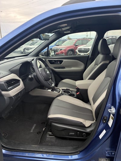 2025 Subaru FORESTER Limited Hybrid