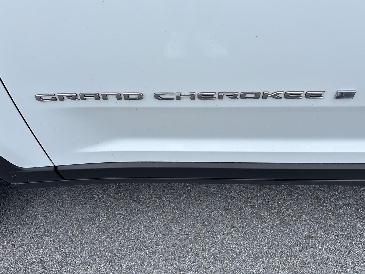 2023 Jeep Grand Cherokee Laredo