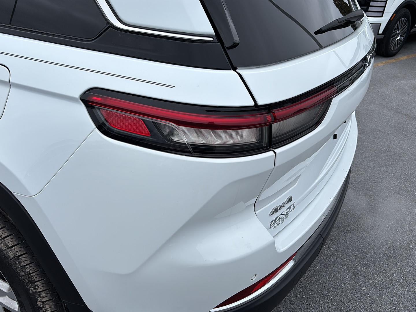 2023 Jeep Grand Cherokee Laredo