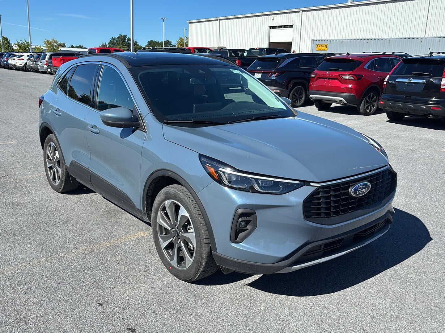2025 Ford Escape Platinum