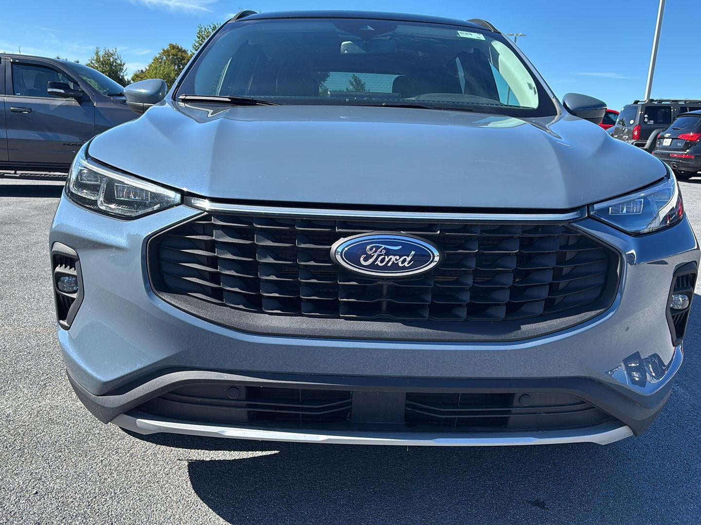 2025 Ford Escape Platinum