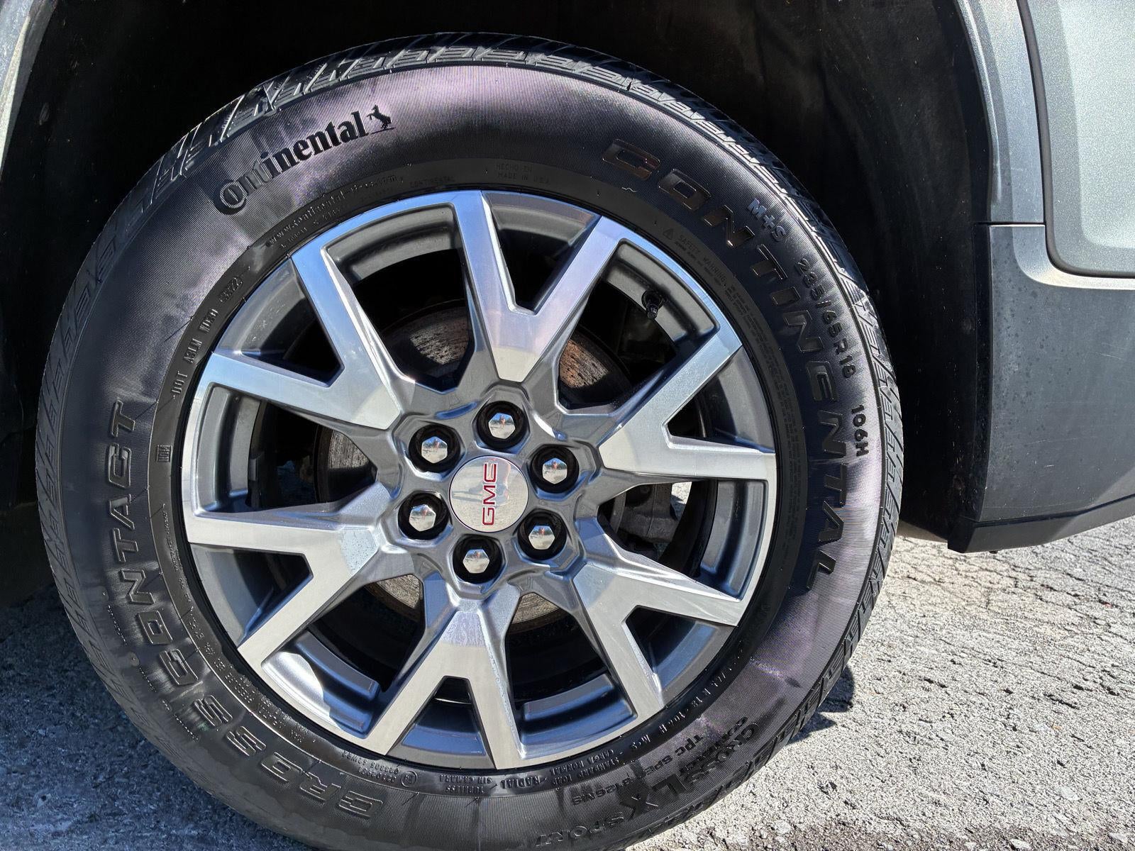 2023 GMC Acadia SLT