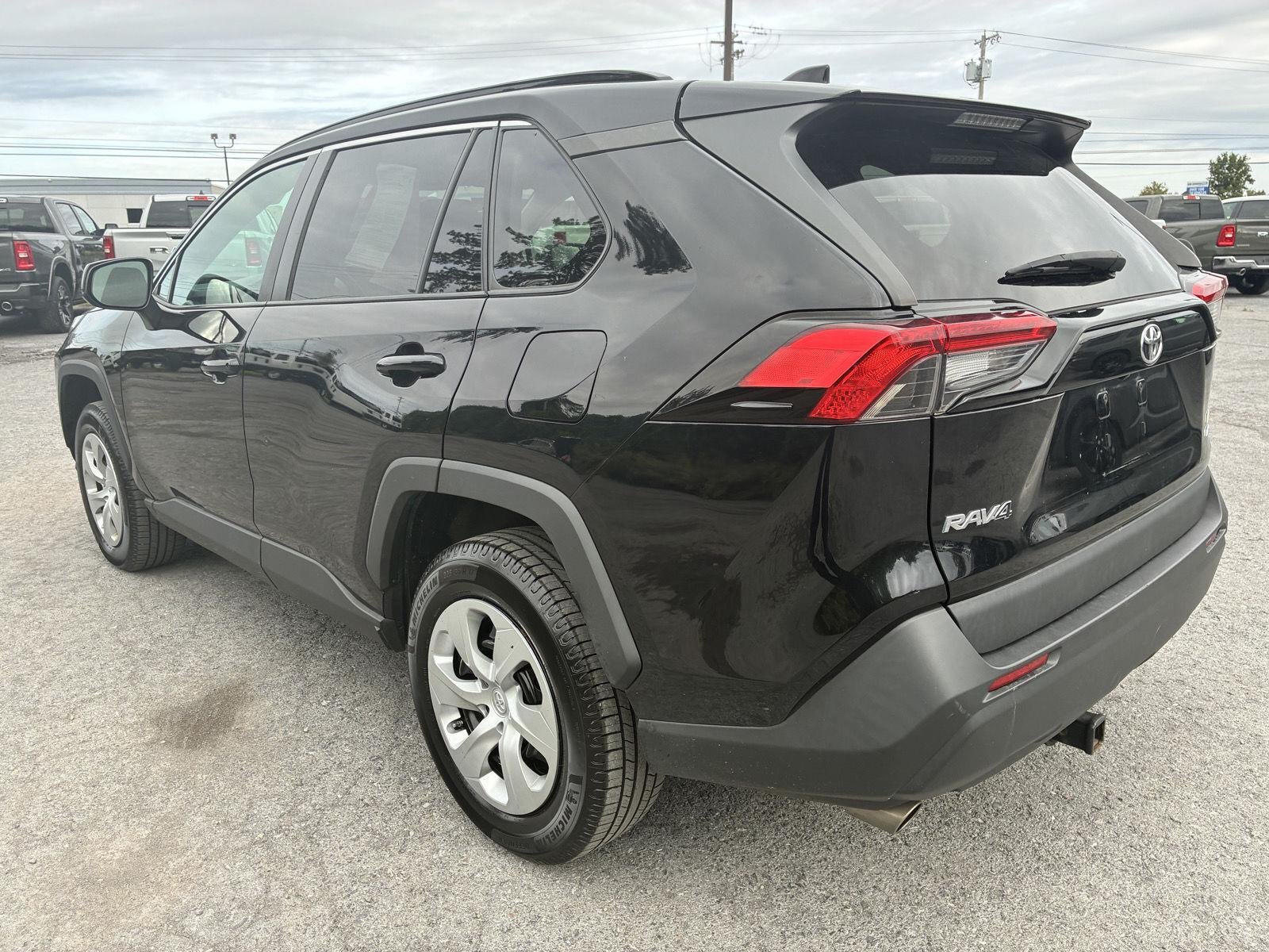 2020 Toyota RAV4 LE