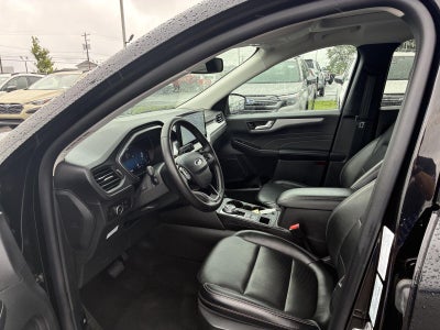 2025 Ford Escape Platinum