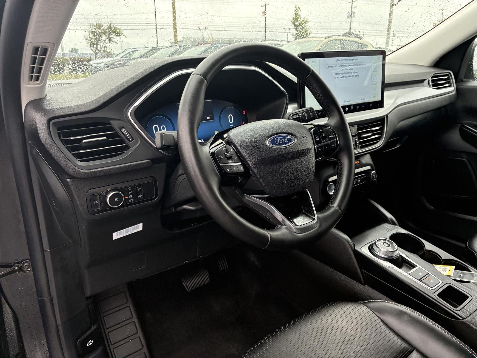 2025 Ford Escape Platinum