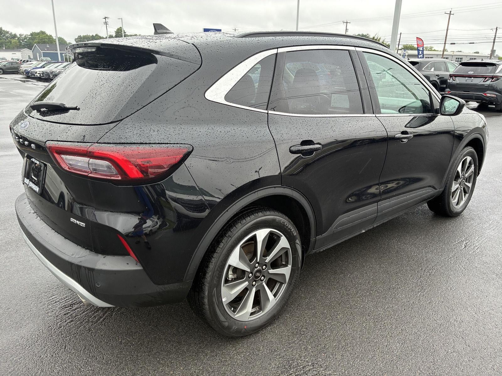 2025 Ford Escape Platinum